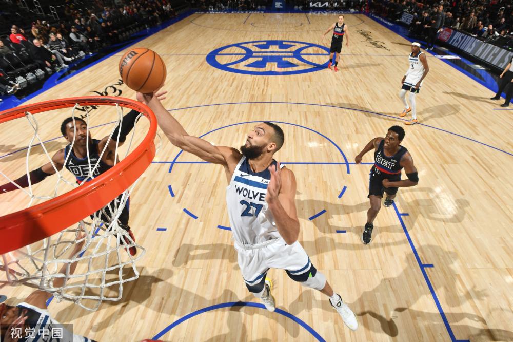 施展才华的 施展才华的